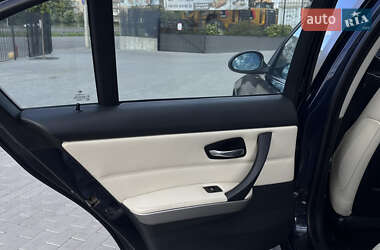 Седан BMW 3 Series 2005 в 
