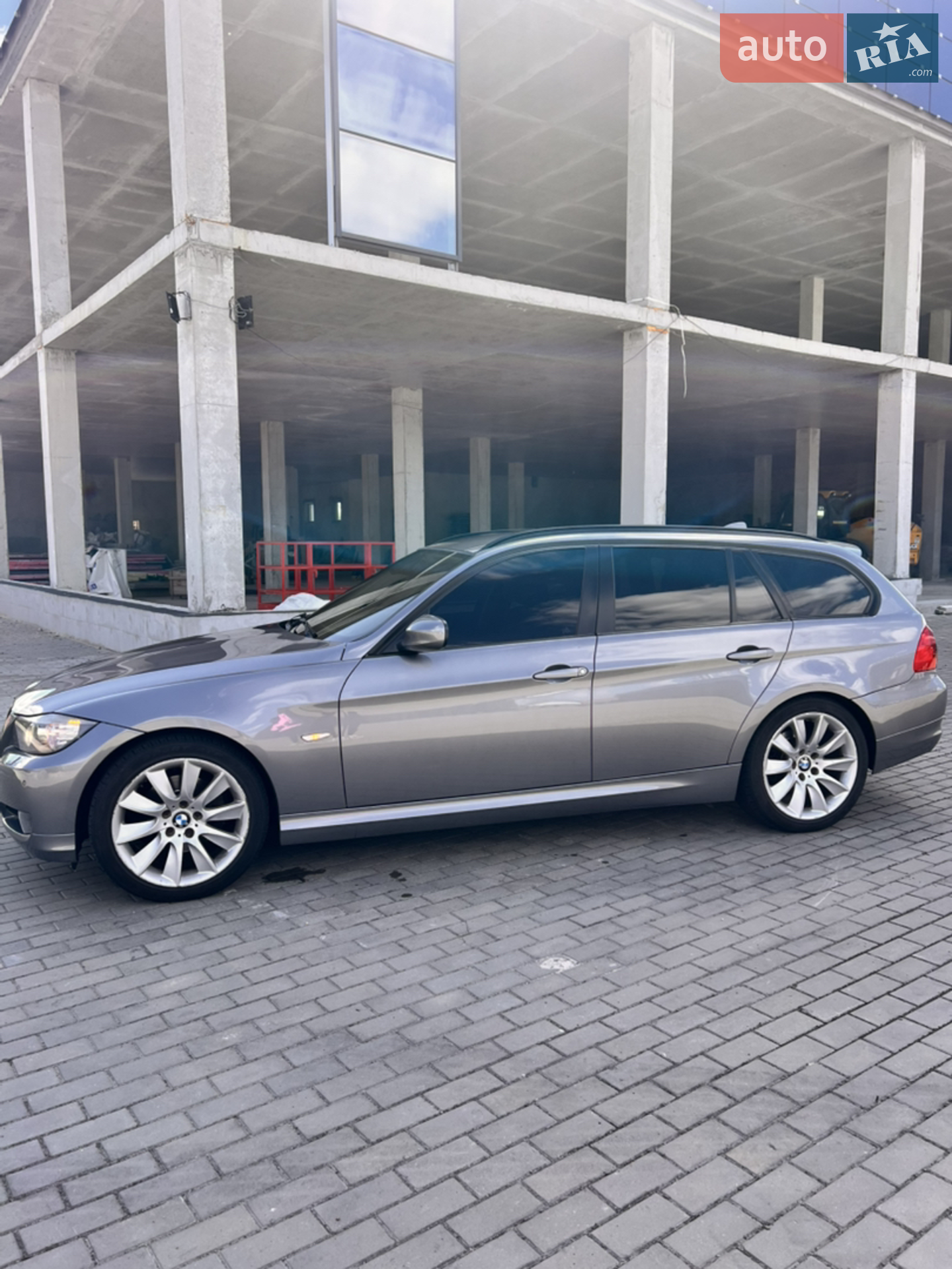 2010 BMW 3er - мініатюра 11