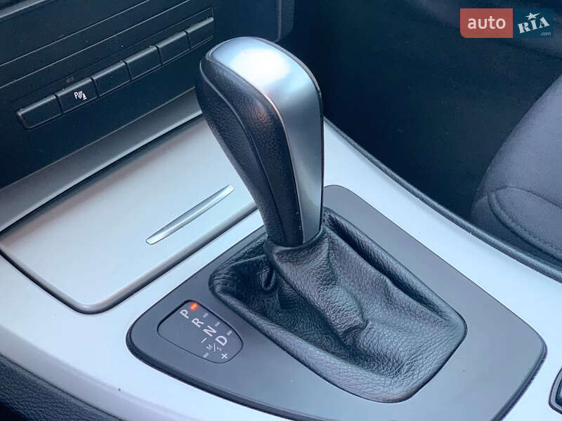 Универсал BMW 3 Series 2010 в Костополе