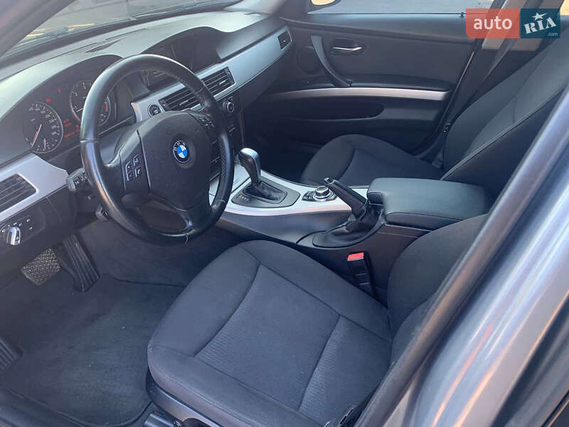 Универсал BMW 3 Series 2010 в Костополе