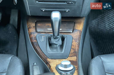 Седан BMW 3 Series 2006 в 