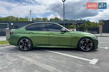 Седан BMW 3 Series 2017 в 