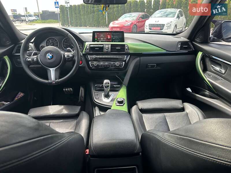 Седан BMW 3 Series 2017 в Луцке