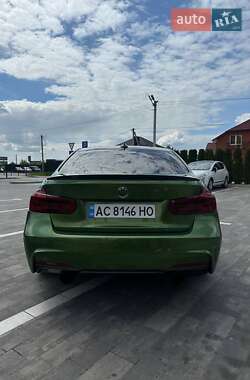 Седан BMW 3 Series 2017 в 