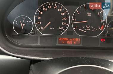 Седан BMW 3 Series 2004 в Киеве