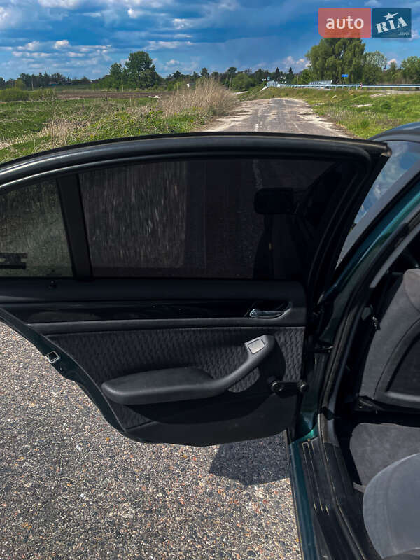 Седан BMW 3 Series 2001 в Киеве фото 11 Седан BMW 3 Series 2001 в Киеве