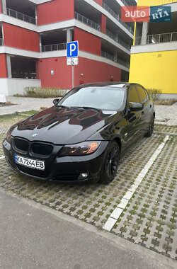 Седан BMW 3 Series 2011 в Києві