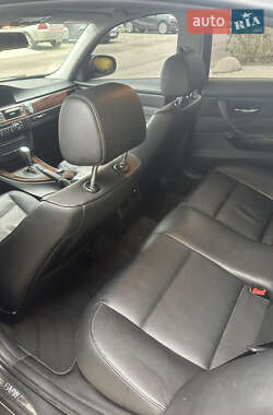 Седан BMW 3 Series 2011 в 