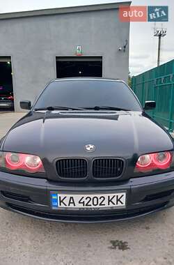 Седан BMW 3 Series 2001 в Каневі