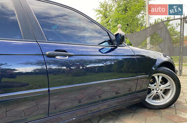 Седан BMW 3 Series 2002 в 
