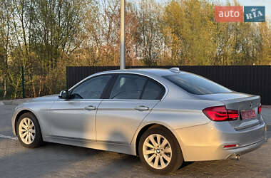 Седан BMW 3 Series 2017 в 