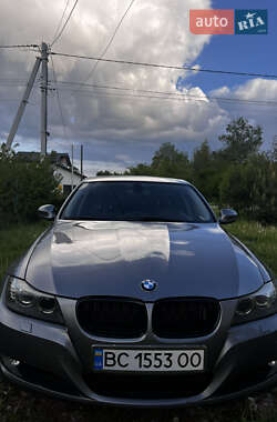 Седан BMW 3 Series 2010 в Винниках