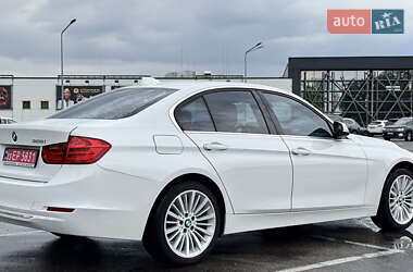 Седан BMW 3 Series 2013 в 