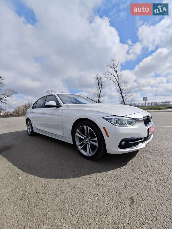 Седан BMW 3 Series 2017 в Києві