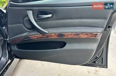 Седан BMW 3 Series 2006 в 