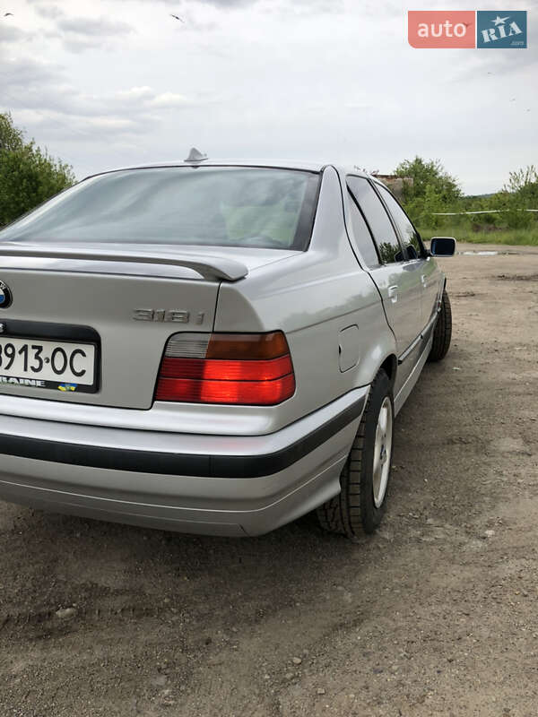 Седан BMW 3 Series 1991 в Ходорове фото 10 Седан BMW 3 Series 1991 в Ходорове
