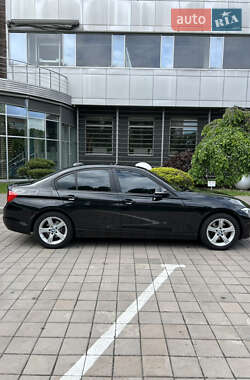 Седан BMW 3 Series 2015 в 
