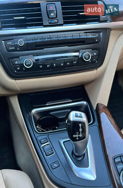 Седан BMW 3 Series 2015 в 