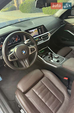 Седан BMW 3 Series 2022 в 