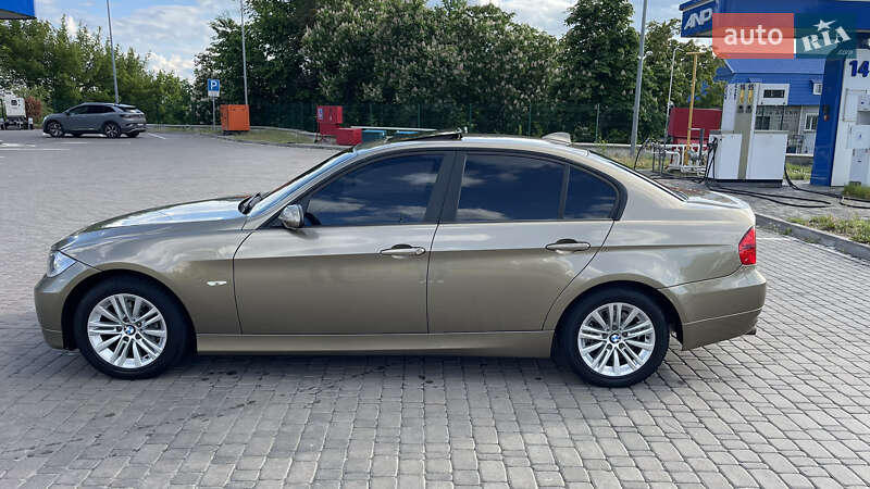 Седан BMW 3 Series 2006 в Києві
