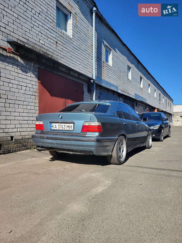 BMW 3 Series 1994