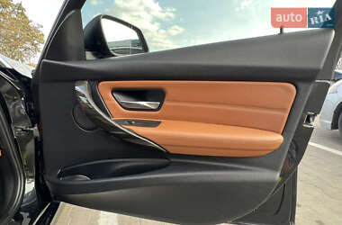 Седан BMW 3 Series 2013 в 