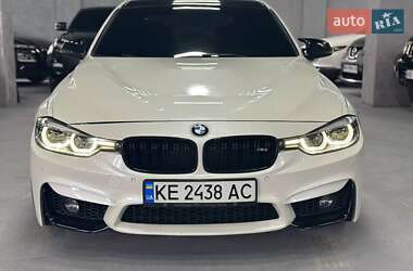 Седан BMW 3 Series 2016 в Кам'янському