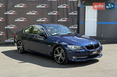Купе BMW 3 Series 2011 в Києві