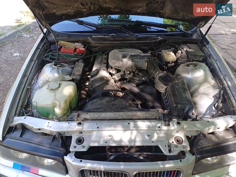 Купе BMW 3 Series 1994 в Херсоне фото 7 Купе BMW 3 Series 1994 в Херсоне