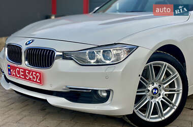 Седан BMW 3 Series 2012 в Чернівцях
