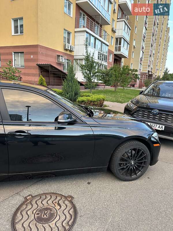 Седан BMW 3 Series 2012 в Киеве