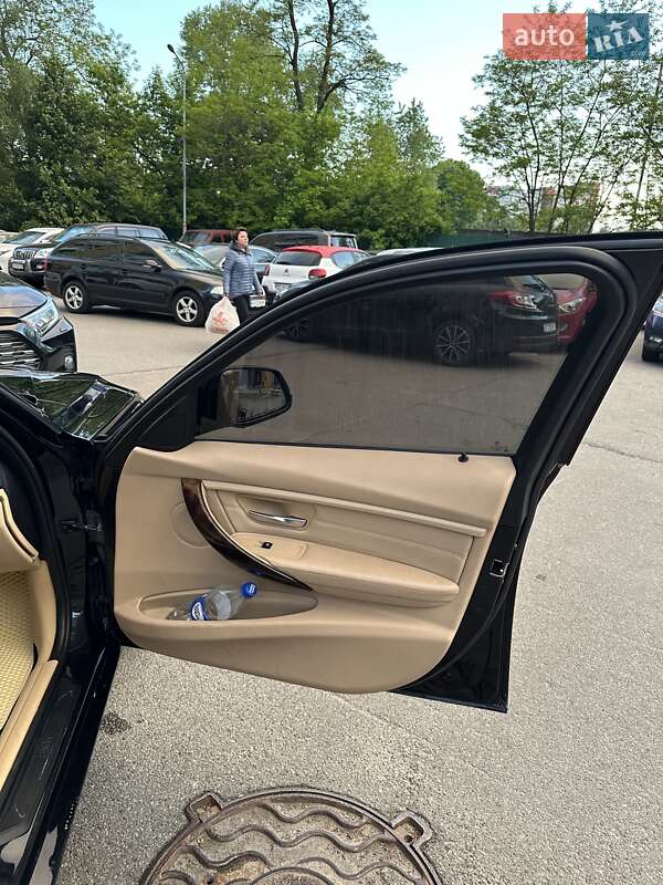 Седан BMW 3 Series 2012 в Киеве