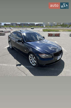 Седан BMW 3 Series 2006 в Києві