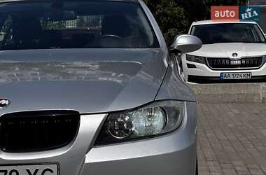 Седан BMW 3 Series 2005 в 