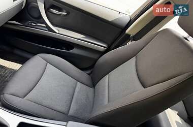 Седан BMW 3 Series 2005 в 