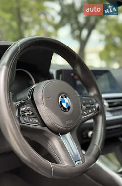 Седан BMW 3 Series 2019 в 