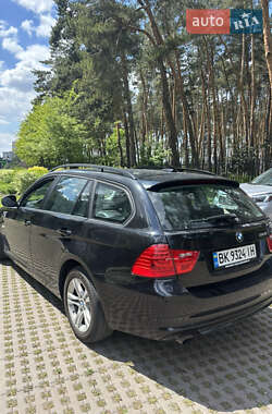 Універсал BMW 3 Series 2009 в 