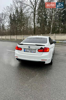 Седан BMW 3 Series 2014 в 