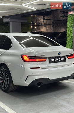 Седан BMW 3 Series 2022 в 