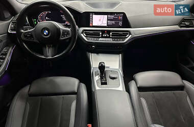 Седан BMW 3 Series 2022 в 