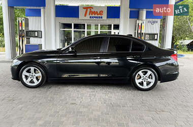 Седан BMW 3 Series 2012 в 
