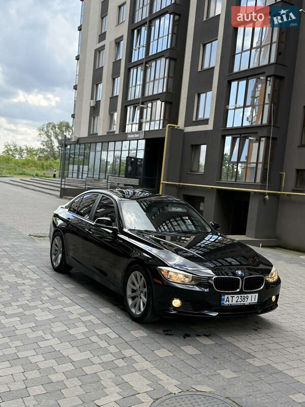 Седан BMW 3 Series 2013 в Ивано-Франковске