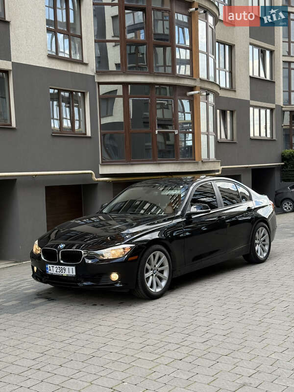 Седан BMW 3 Series 2013 в Ивано-Франковске