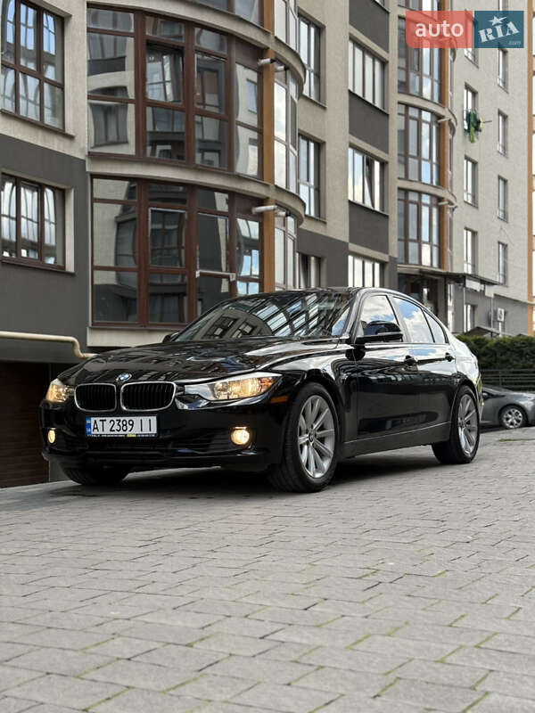 Седан BMW 3 Series 2013 в Ивано-Франковске
