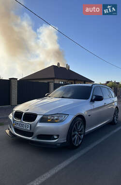 Универсал BMW 3 Series 2010 в 