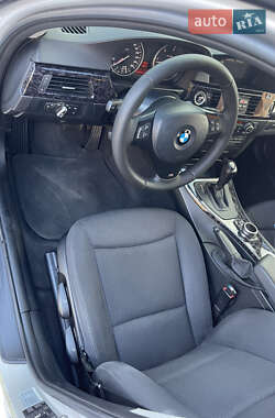 Универсал BMW 3 Series 2010 в 
