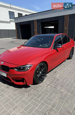 Седан BMW 3 Series 2012 в Черкасах