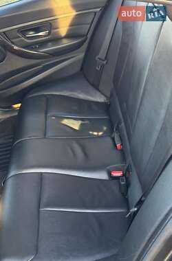 Седан BMW 3 Series 2012 в 