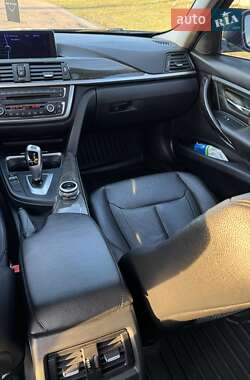 Седан BMW 3 Series 2012 в 