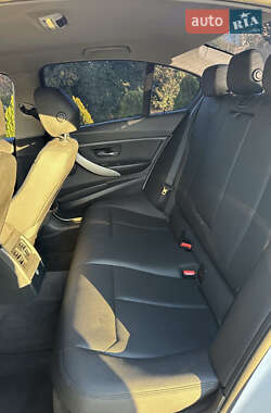 Седан BMW 3 Series 2013 в 